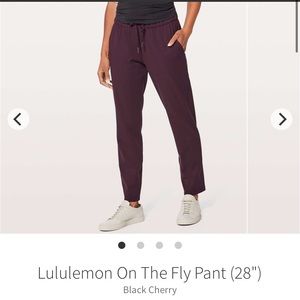 ❌❌SOLD❌❌Lululemon On the Fly Pants/joggers